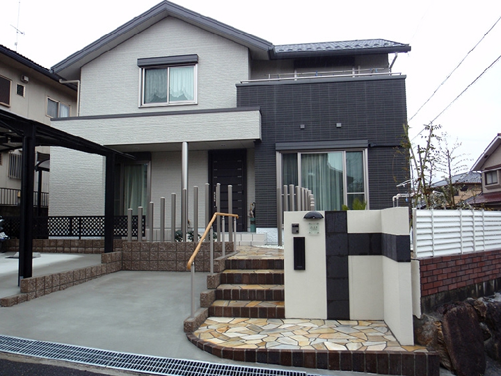 カーポートは再利用！細部にわたる打ち合わせで完成した新築外構