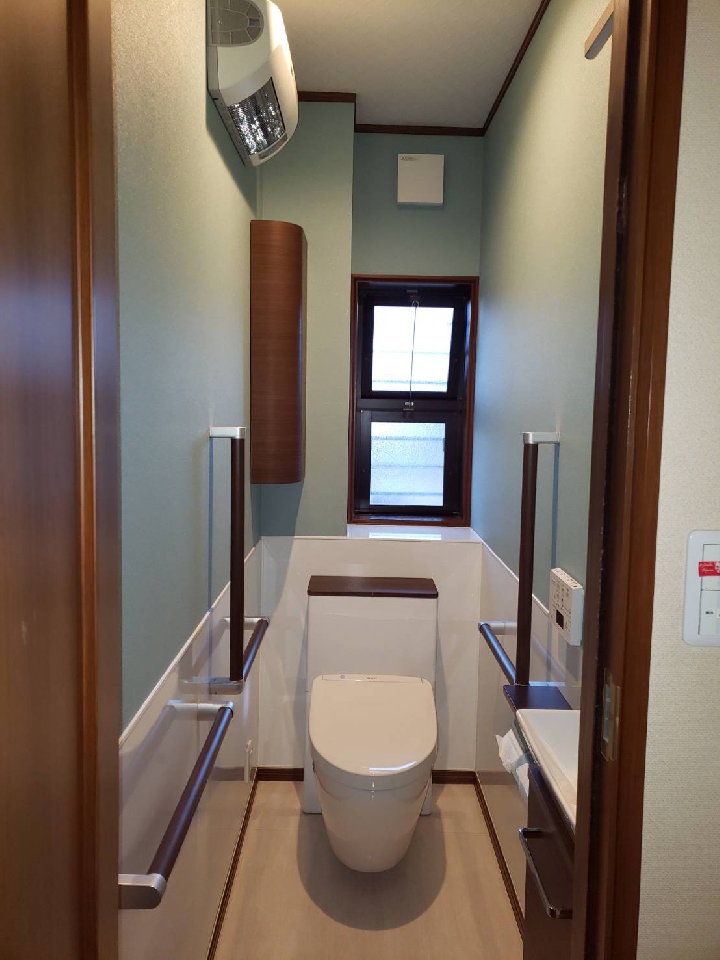 清潔感あふれるトイレ空間へと大変身！