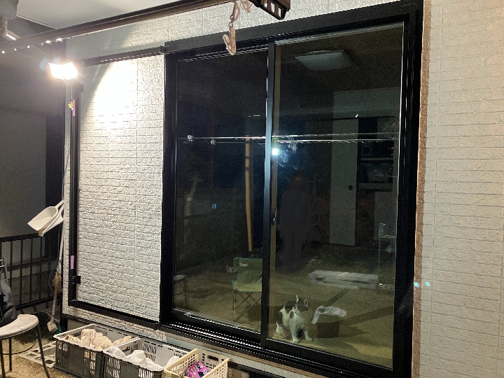 窓を拡張して庭へ続く動線をつくって便利に！