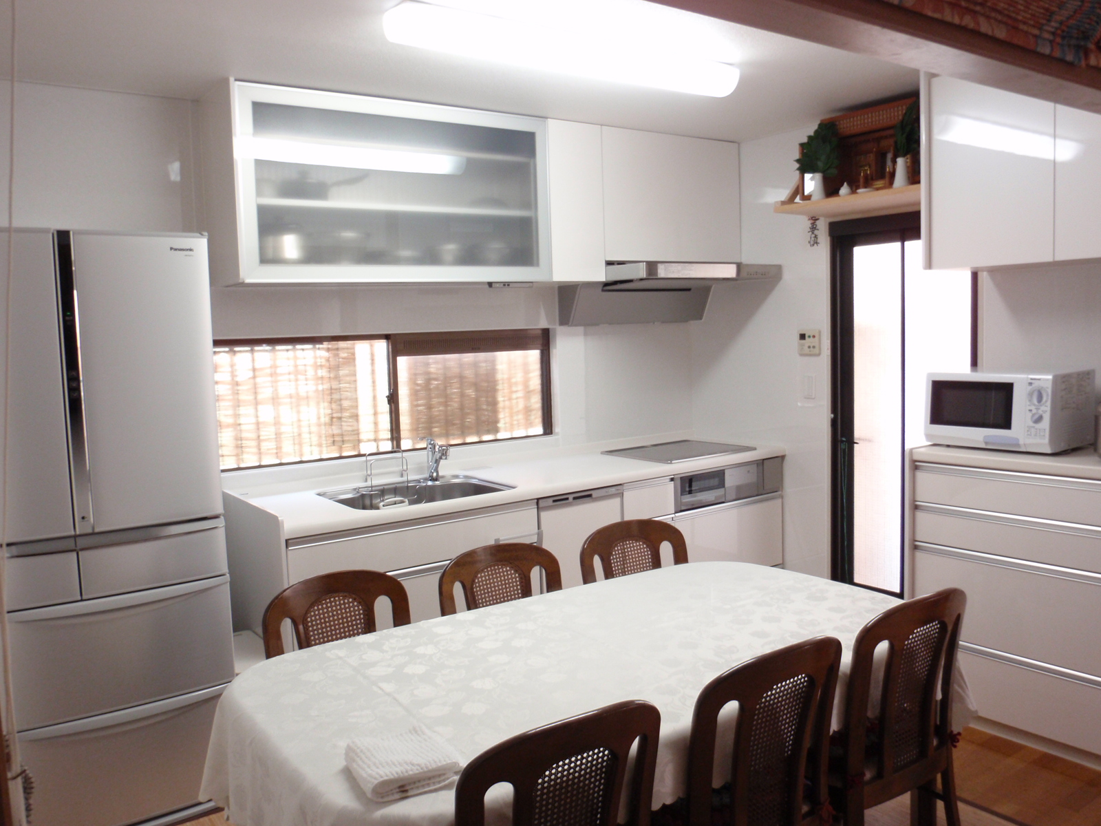 ショールームでイメージ！最新機能充実のキッチンにリフォーム