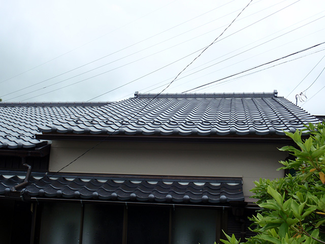 雨漏りしにくい屋根の形にリフォーム